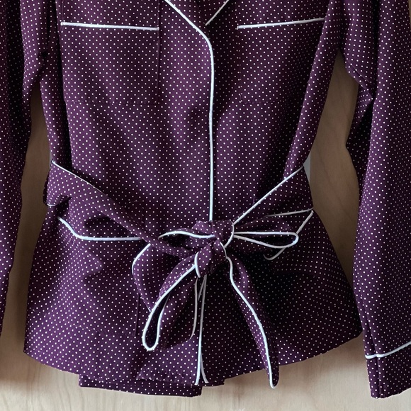 Brand new! No tags attached! Amazing quality suit, jacket and pants! - Picture 3 of 7